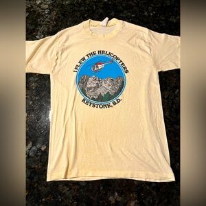 Vintage “I flew the helicopters” Graphic Tee yellow youth XL or adult S